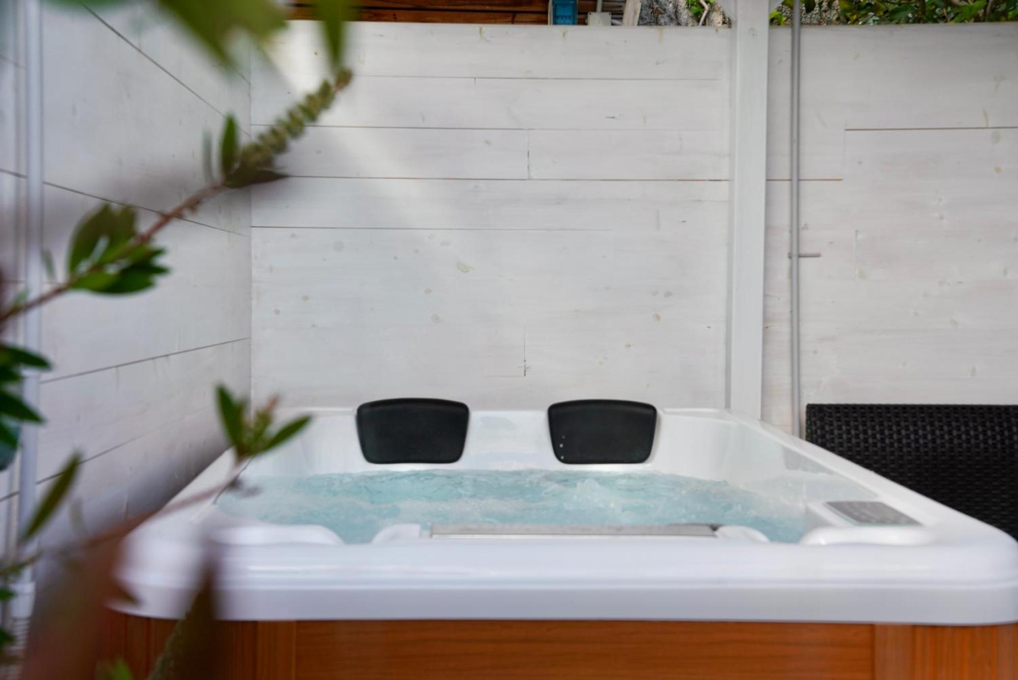 Starsbox Jacuzzi Privata E Piscina Vista Mare Hotell Celle Ligure Exteriör bild