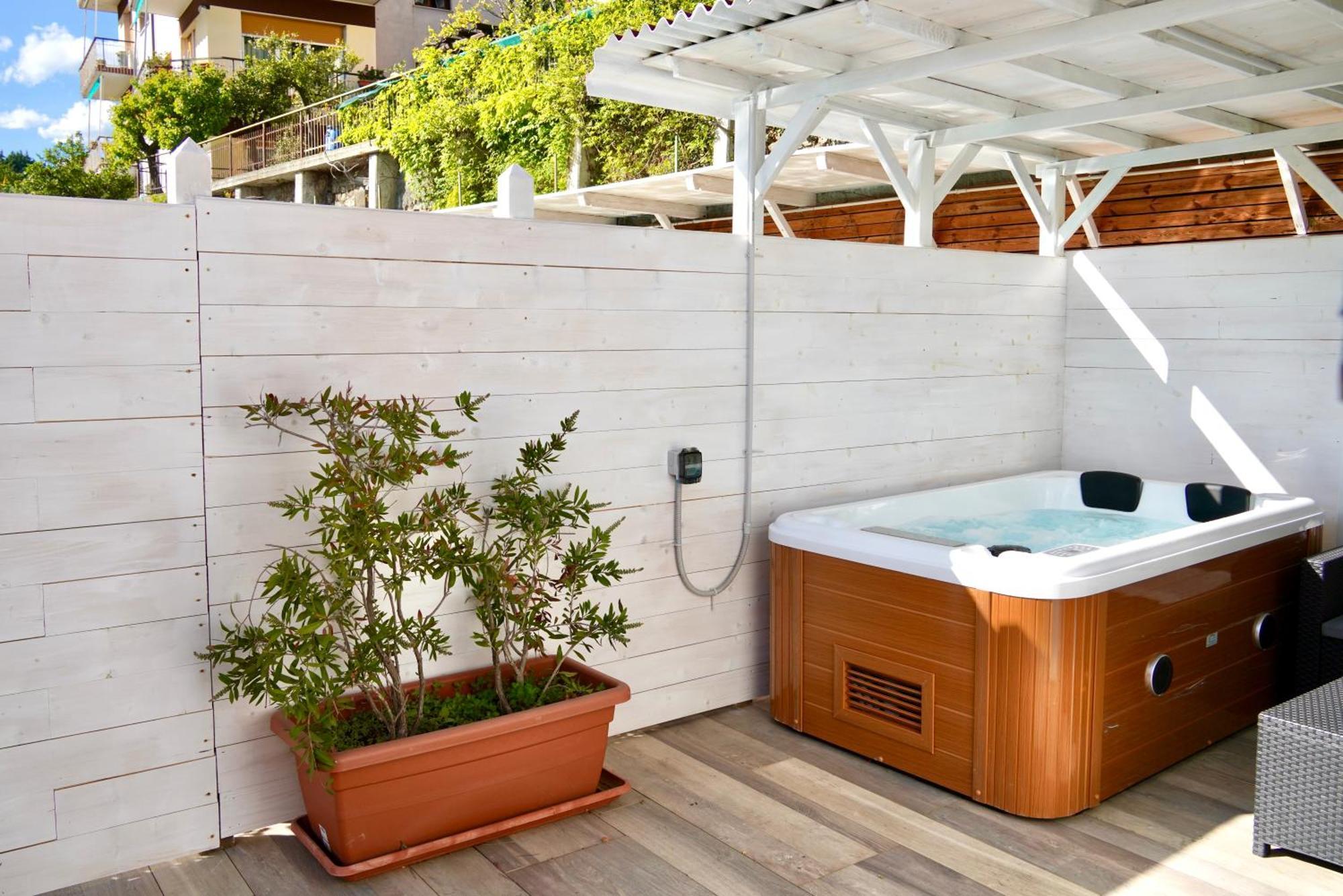Starsbox Jacuzzi Privata E Piscina Vista Mare Hotell Celle Ligure Exteriör bild